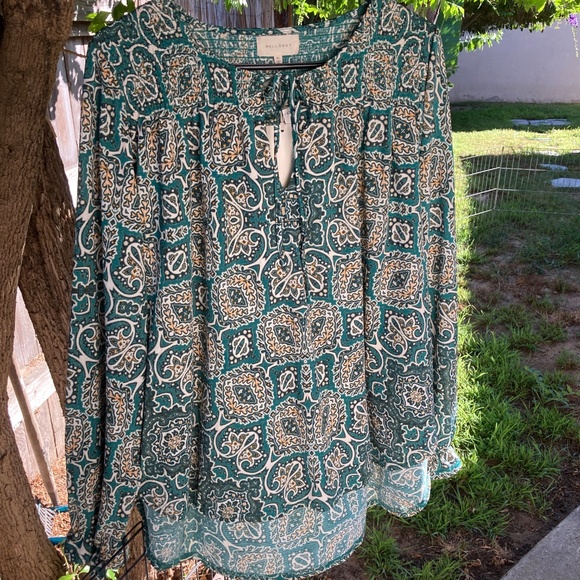 Green Paisley Print Blouse with Tags - Picture 5 of 8